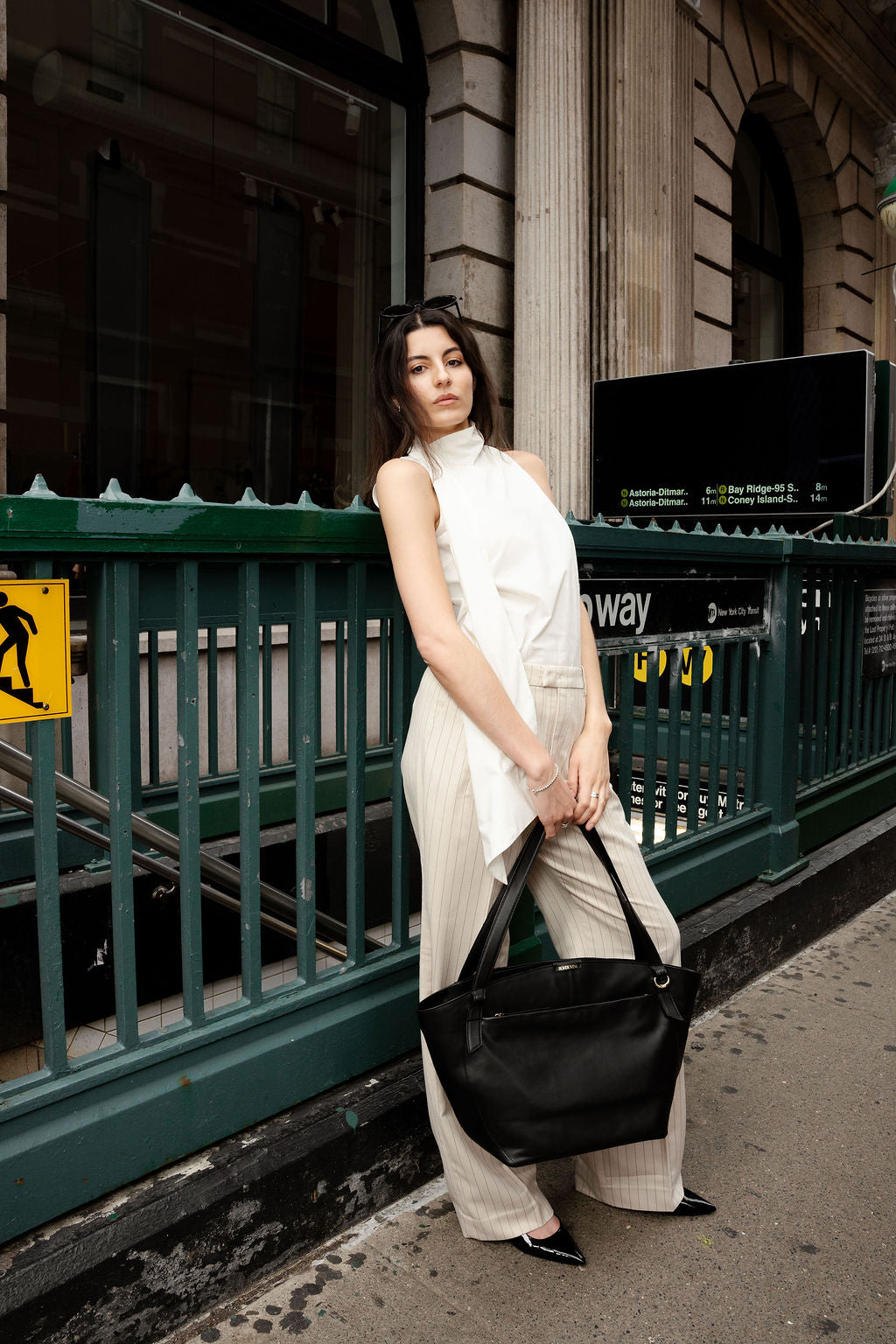 The Louise everywhere tote